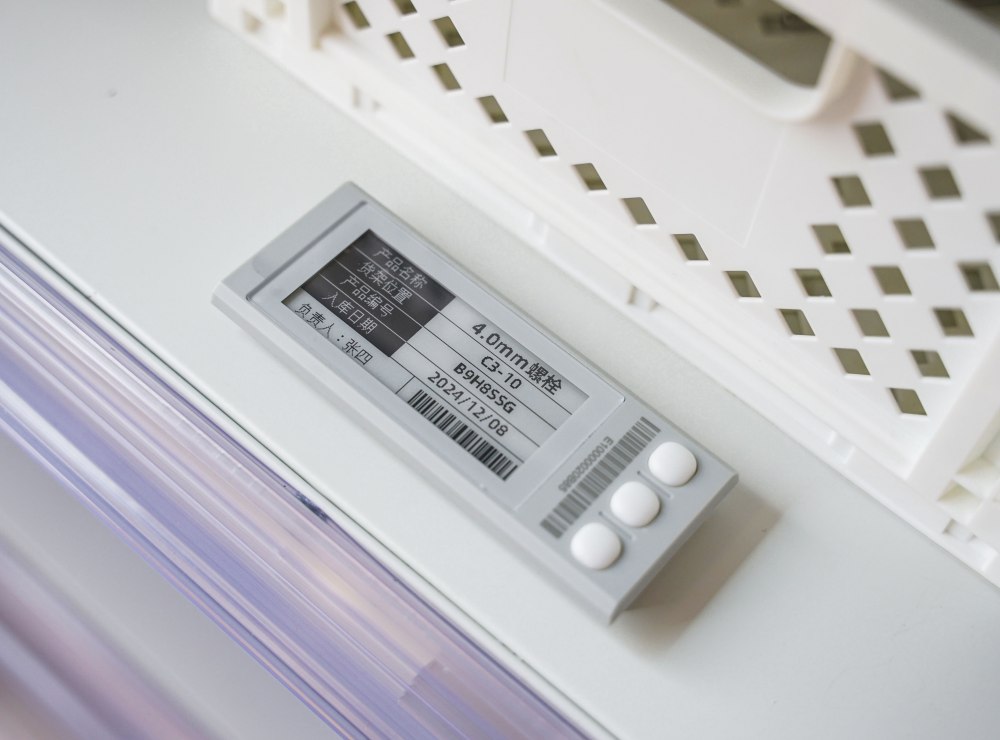 智能仓储墨水屏电子标签如何实现“定位”功能？